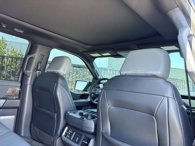 2023 Ford F-150 Lightning Lariat 4WD 5.5ft Box