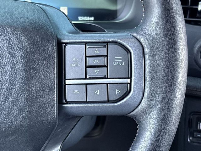2023 Ford F-150 Lightning Lariat 4WD 5.5ft Box