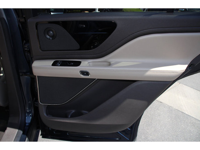 2022 Lincoln Aviator Reserve AWD