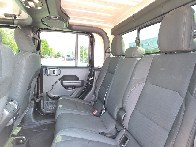 2022 Jeep Gladiator Willys 4WD
