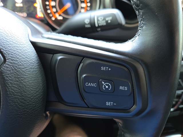 2022 Jeep Gladiator Willys 4WD
