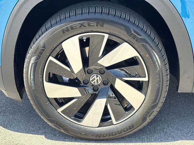2024 Volkswagen Atlas 2.0T SE w/Tech FWD Cross Spo