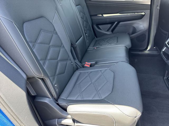 2024 Volkswagen Atlas 2.0T SE w/Tech FWD Cross Spo
