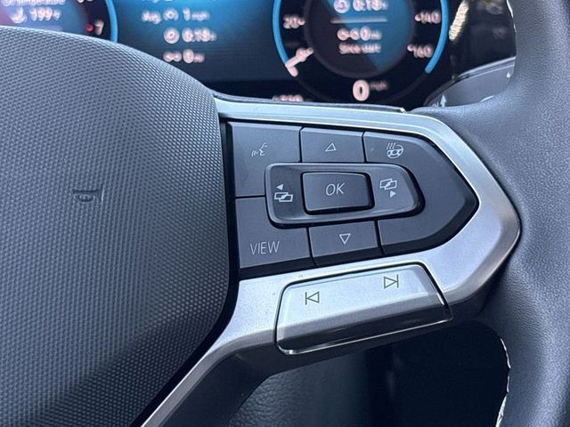 2024 Volkswagen Atlas 2.0T SE w/Tech FWD Cross Spo
