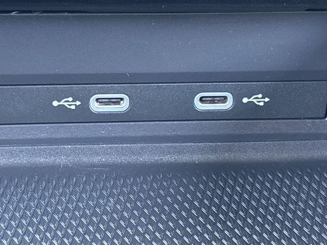 2024 Volkswagen Atlas 2.0T SE w/Tech FWD Cross Spo
