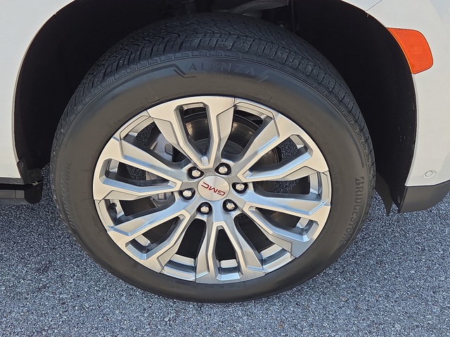 2024 GMC Yukon Denali 4WD