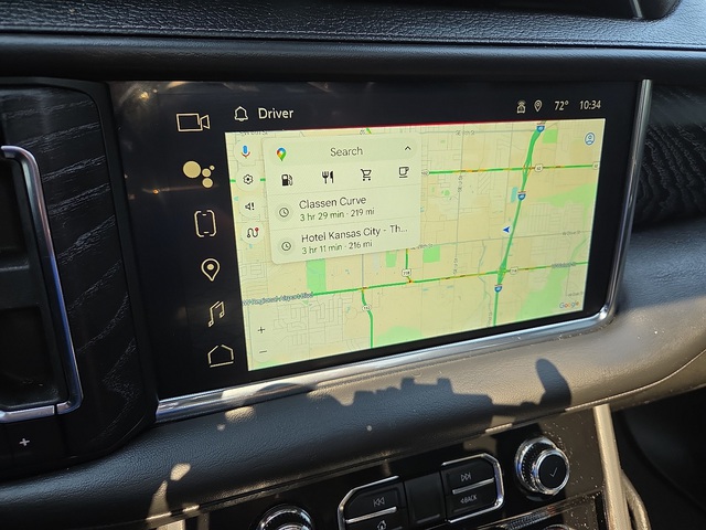 2024 GMC Yukon Denali 4WD