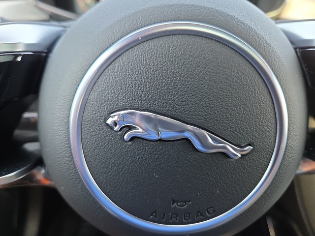 2024 Jaguar F-PACE P250 AWD R-Dynamic S