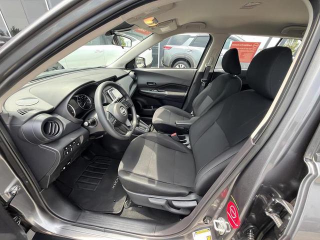2024 Nissan Kicks S FWD
