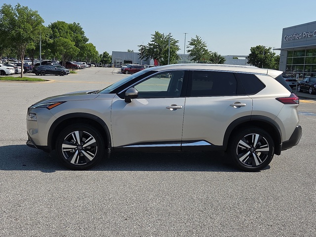 2022 Nissan Rogue SL FWD