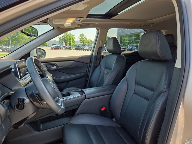 2022 Nissan Rogue SL FWD