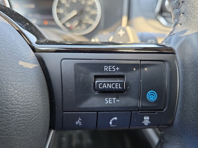 2022 Nissan Rogue SL FWD