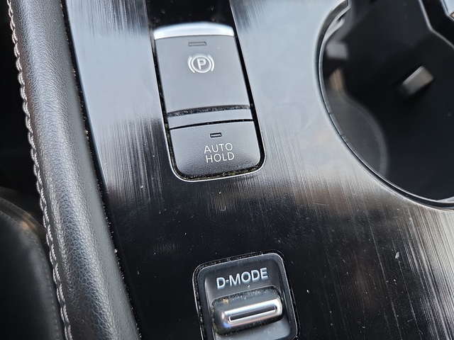 2022 Nissan Rogue SL FWD