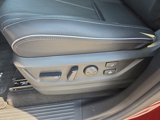 2025 INFINITI QX80 SENSORY AWD