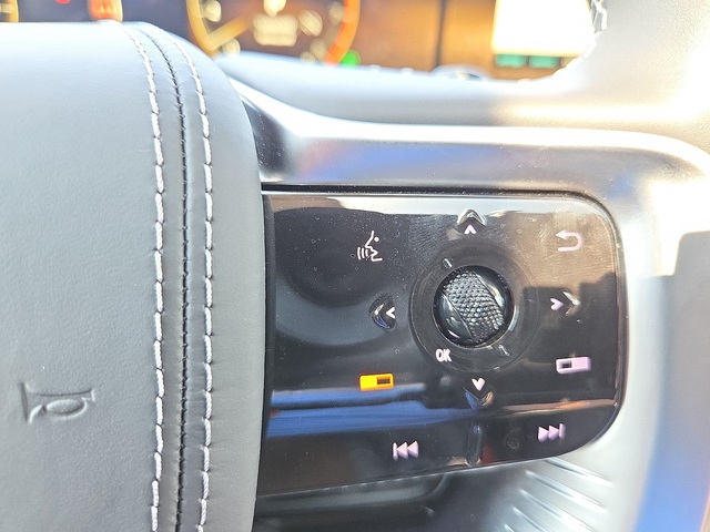 2025 INFINITI QX80 SENSORY AWD