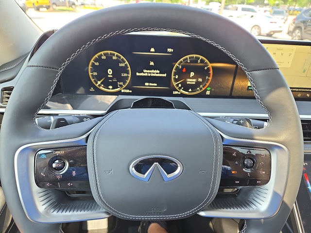 2025 INFINITI QX80 SENSORY AWD