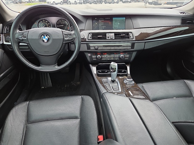 2013 BMW 5 Series 528i xDrive