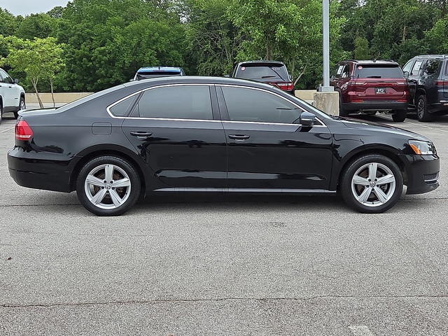 2013 Volkswagen Passat SE