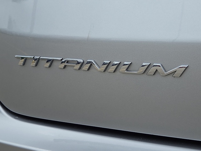 2022 Ford Edge Titanium AWD