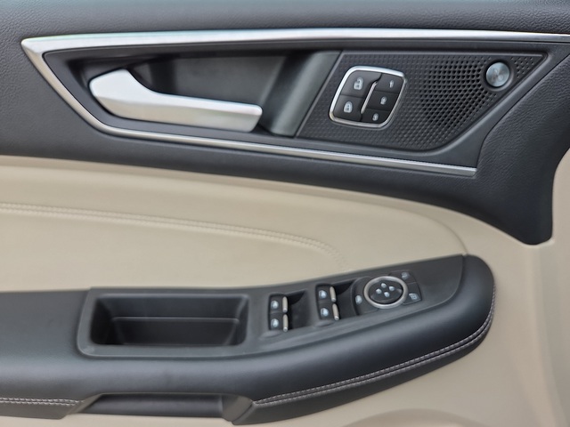 2022 Ford Edge Titanium AWD