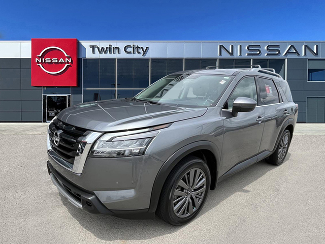2024 Nissan Pathfinder SL 4WD