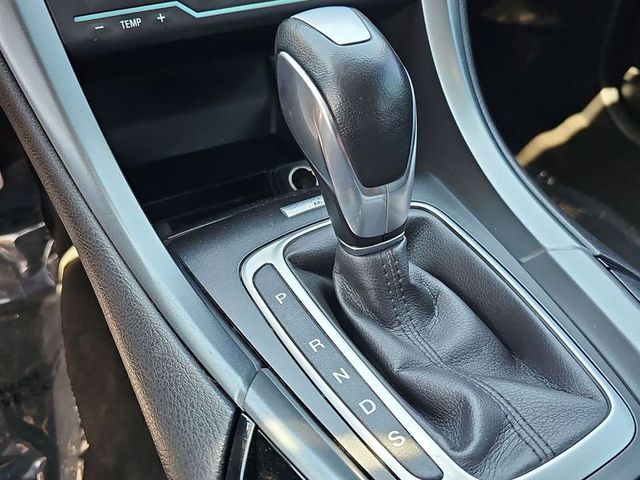 2015 Ford Fusion Titanium FWD