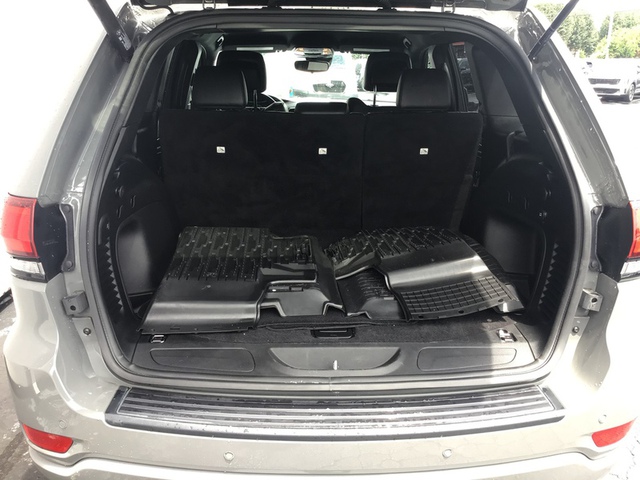 2021 Jeep Grand Cherokee Laredo X 2WD