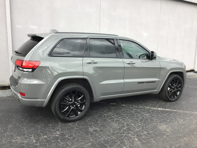 2021 Jeep Grand Cherokee Laredo X 2WD