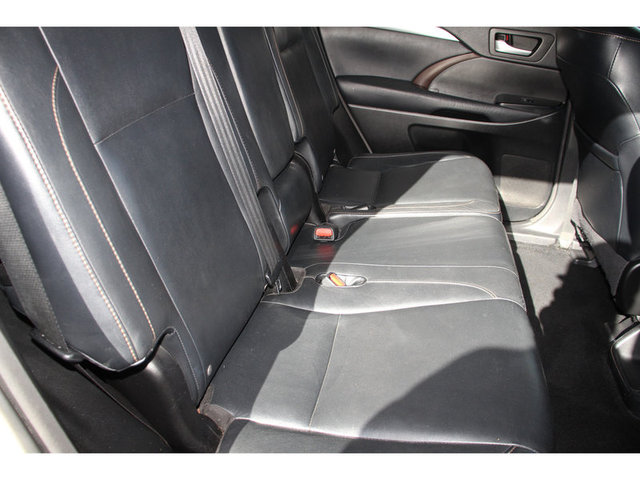 2014 Toyota Highlander XLE FWD