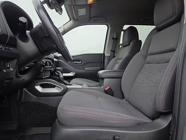 2022 Nissan Frontier SV 4WD