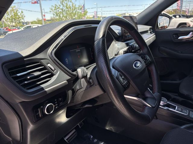 2023 Ford Escape ST-Line AWD
