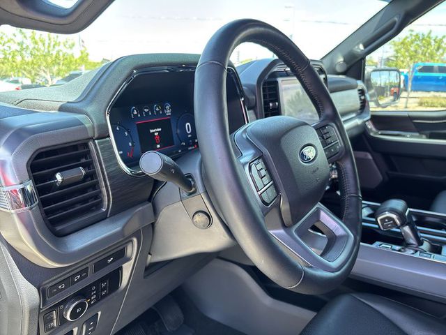 2024 Ford F-150 Lariat 4WD