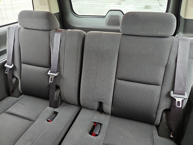 2009 Chevrolet Suburban 1500 LT w/1LT 4WD