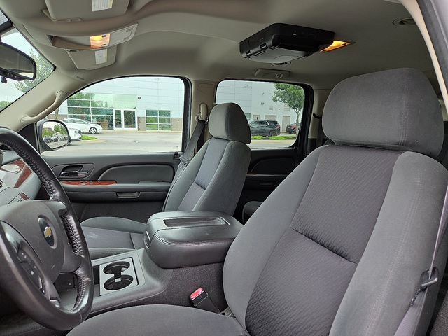 2009 Chevrolet Suburban 1500 LT w/1LT 4WD