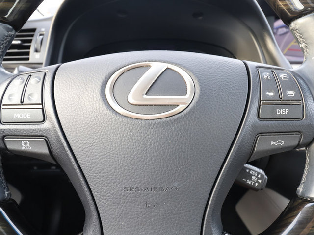 2017 Lexus LS460 RWD