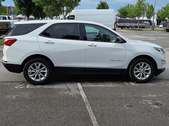 2019 Chevrolet Equinox LS w/1LS FWD