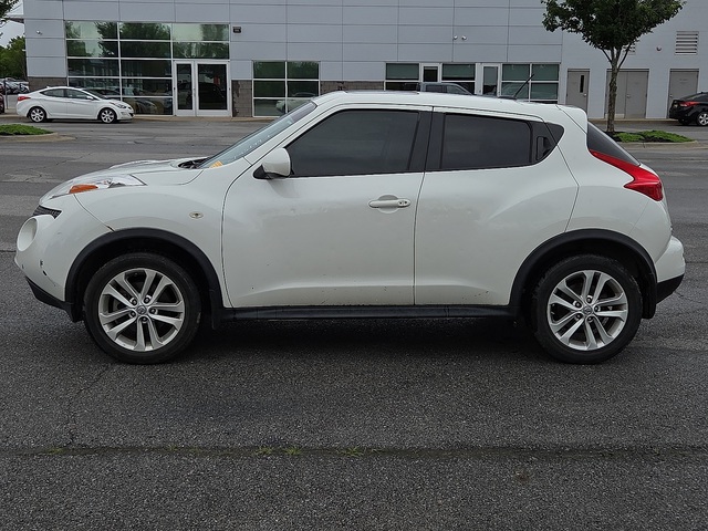2014 Nissan Juke SV FWD