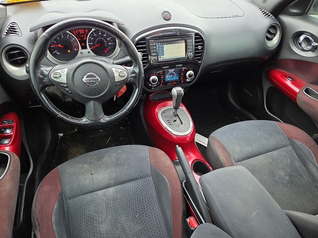 2014 Nissan Juke SV FWD