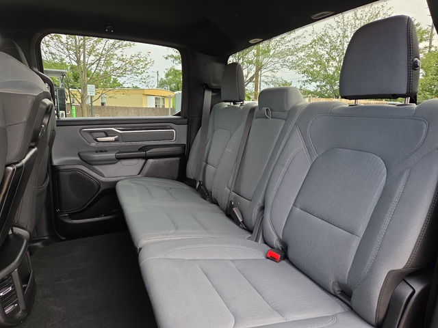 2021 Ram 1500 Big Horn 4WD 5ft7 Box