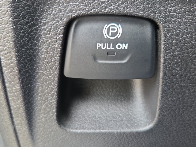 2021 Ram 1500 Big Horn 4WD 5ft7 Box