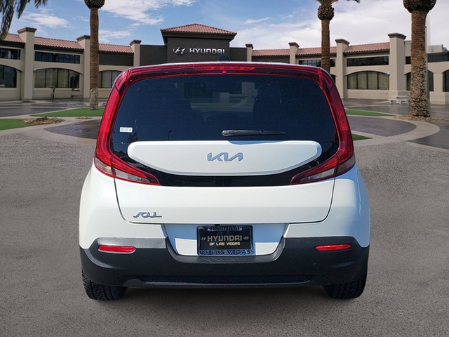 2022 Kia Soul LX