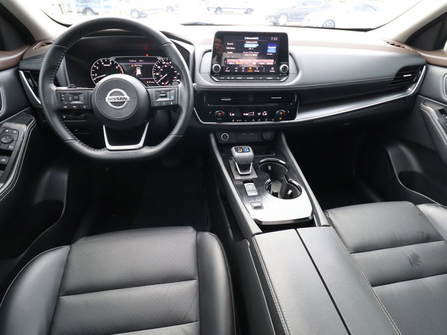 2021 Nissan Rogue SV FWD