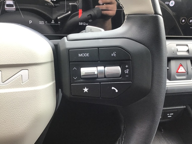2025 Kia K4 GT-Line FWD