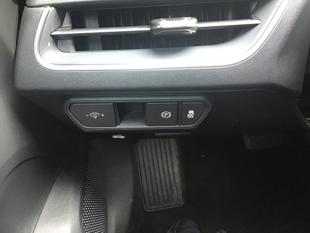 2025 Kia K4 GT-Line FWD