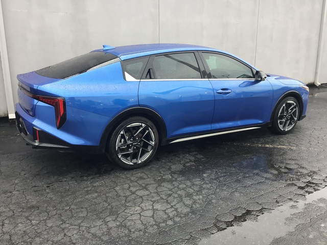 2025 Kia K4 GT-Line FWD