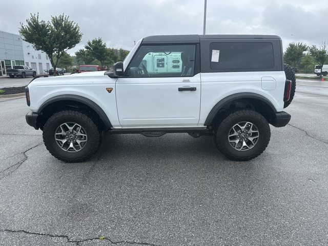 2022 Ford Bronco 2 Dr 4WD