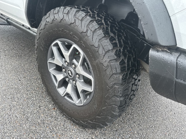 2022 Ford Bronco 2 Dr 4WD