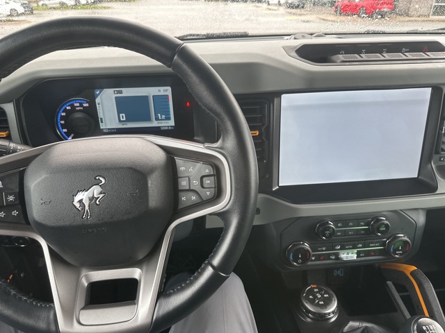 2022 Ford Bronco 2 Dr 4WD