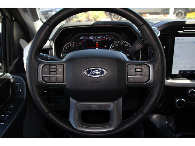 2022 Ford F-150 Lariat 4WD 5.5ft Box