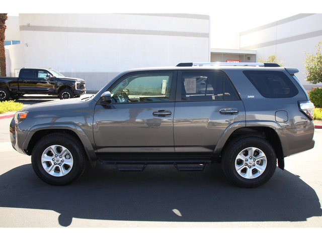2022 Toyota 4Runner SR5 2WD